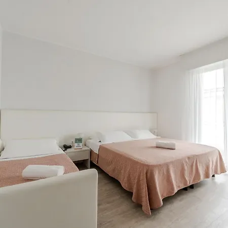 Hotel Hotiday Milano Marittima